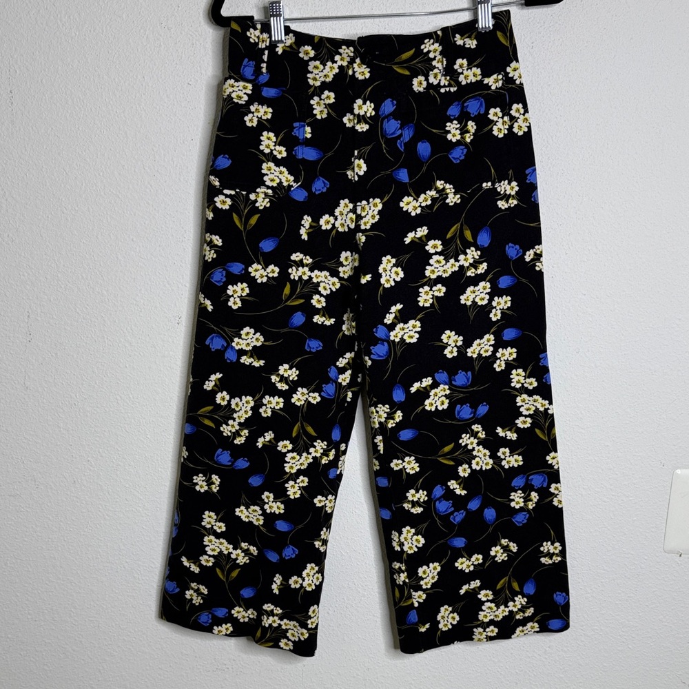 Maeve Black Floral Wide-Leg Cropped Trousers - Picture 2 of 7